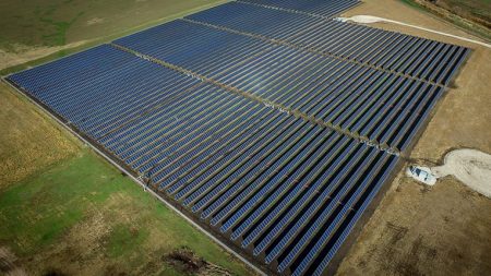 Expert Team Launches New Nebraska  Solar Energy Initiative